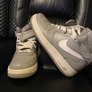 Nike air force 1 AF1 2002 Classic Mid Size 8 Rare